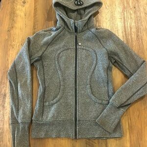 Lululemon Grey Scuba Size 6
